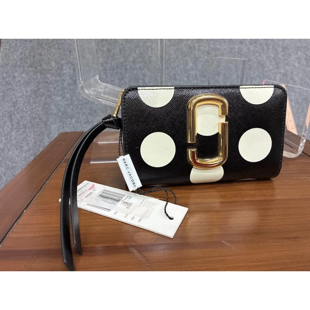 Marc Jacobs Snapshot Compact Wallet Black White Polka Dot Saffiano Leather NWT
